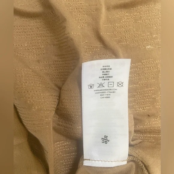 NWT Michael Kors plus shirt - Picture 7 of 9